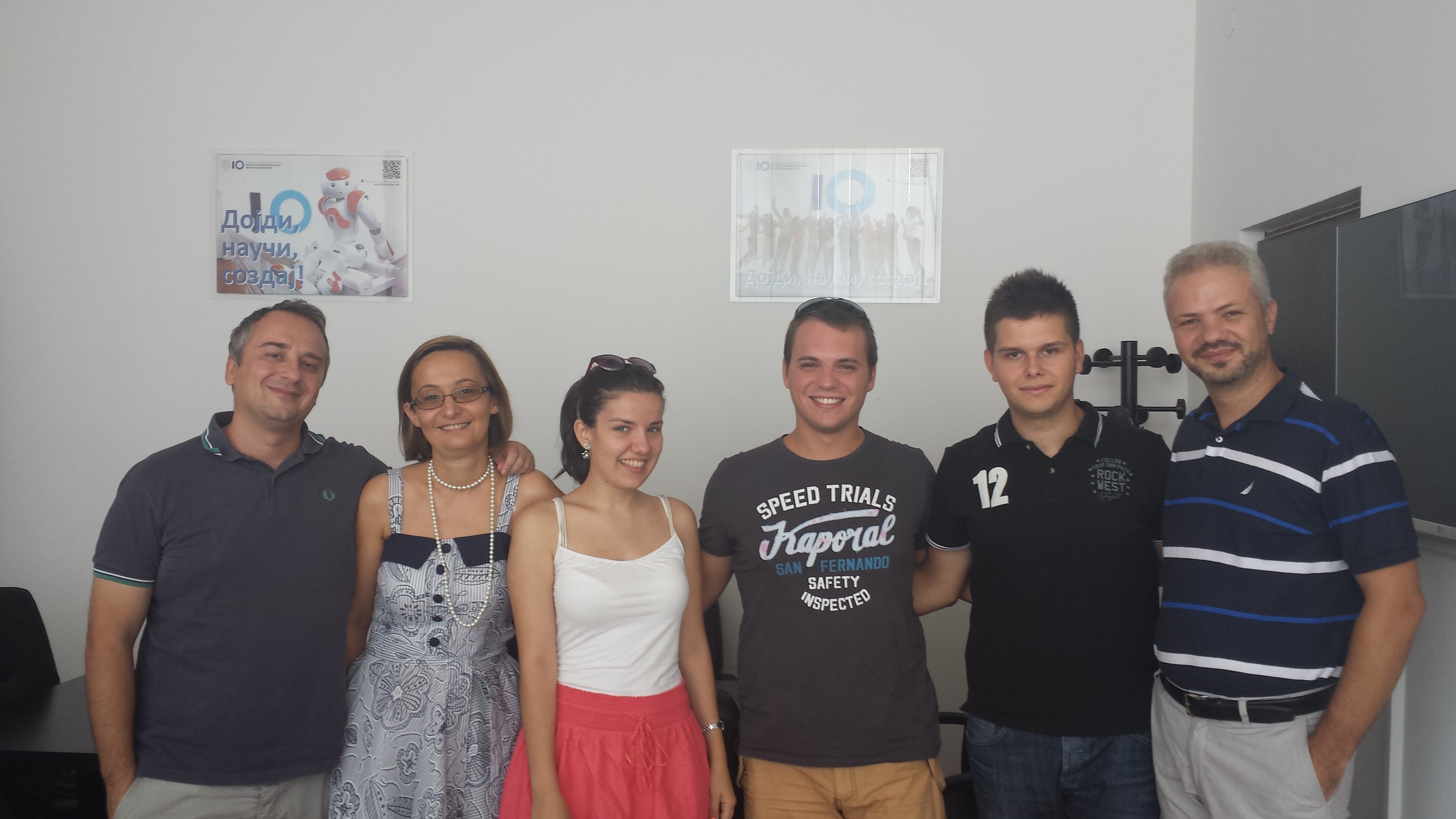 /> </div>
<div> </div>
</body></html>